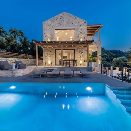In Zakynthos With Private Pool & Views Vasilikí